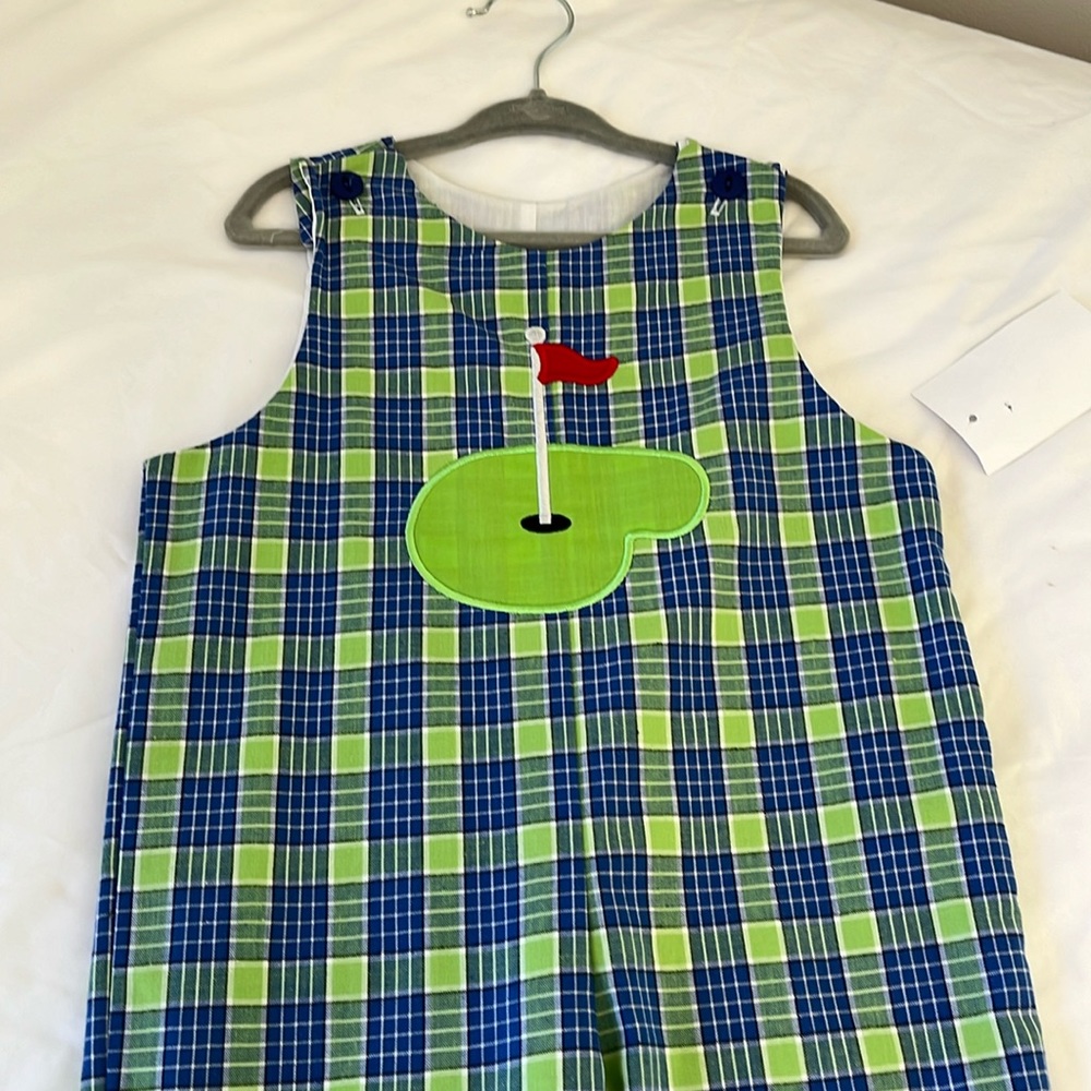 Boy’s size 2T gold jonjon